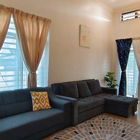 Sofea Hana Homestay, Pantai Balok, Kuantan Eksteriør bilde